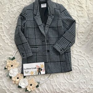 Light blue and black plaid jacket is Old Navy blazer. Size S